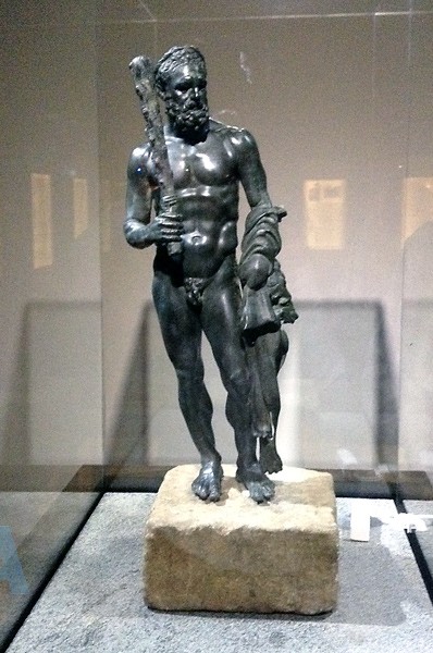Археологический музей в Аланье - скульптура Геракла