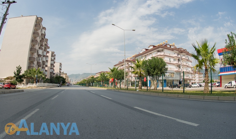 Окружная улица.  Аланья, Турция фото города. Дома на окружной улице, Аланья.